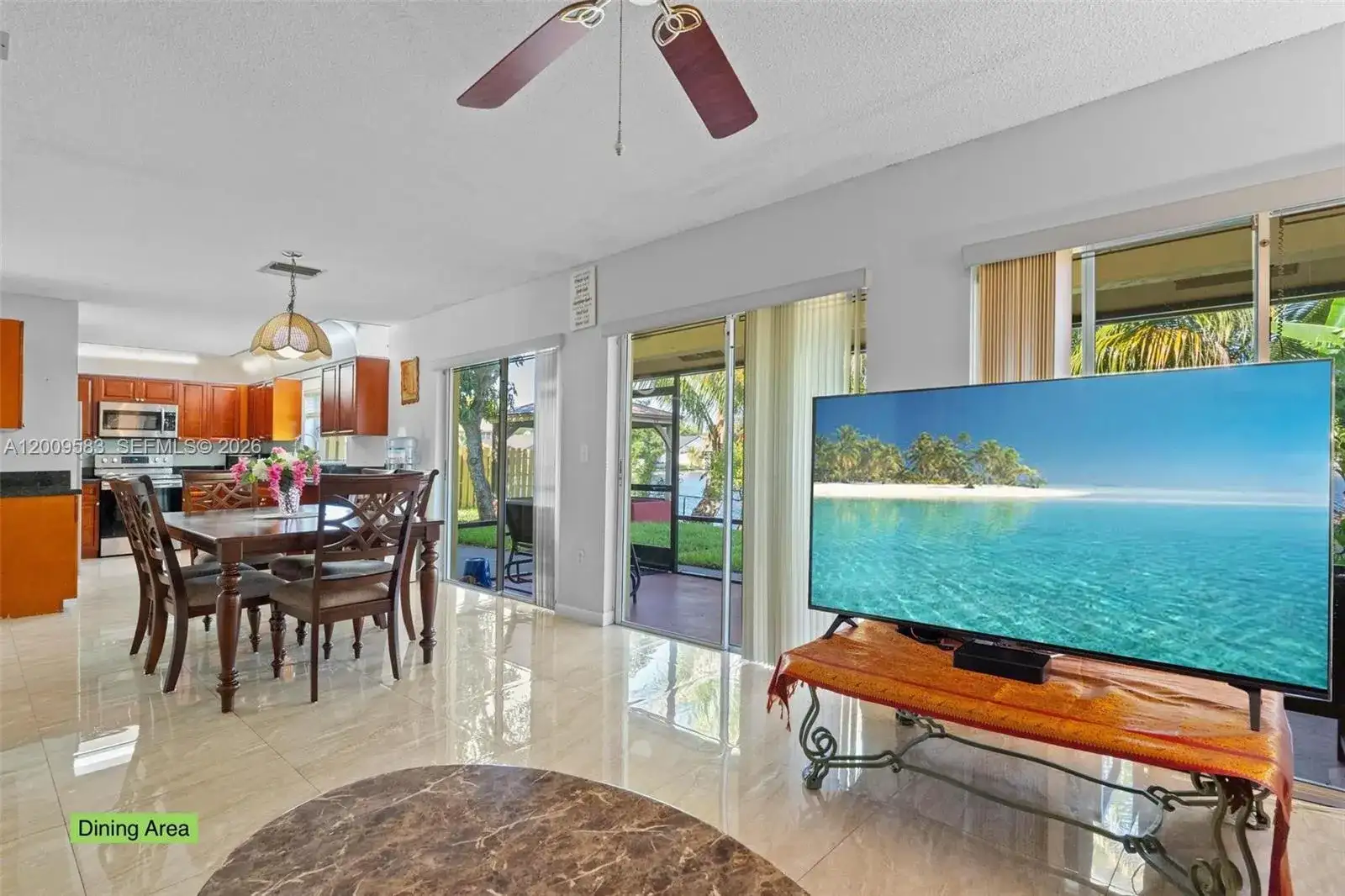 1001 SW 100th Ter, Pembroke Pines FL 33025 photo 3