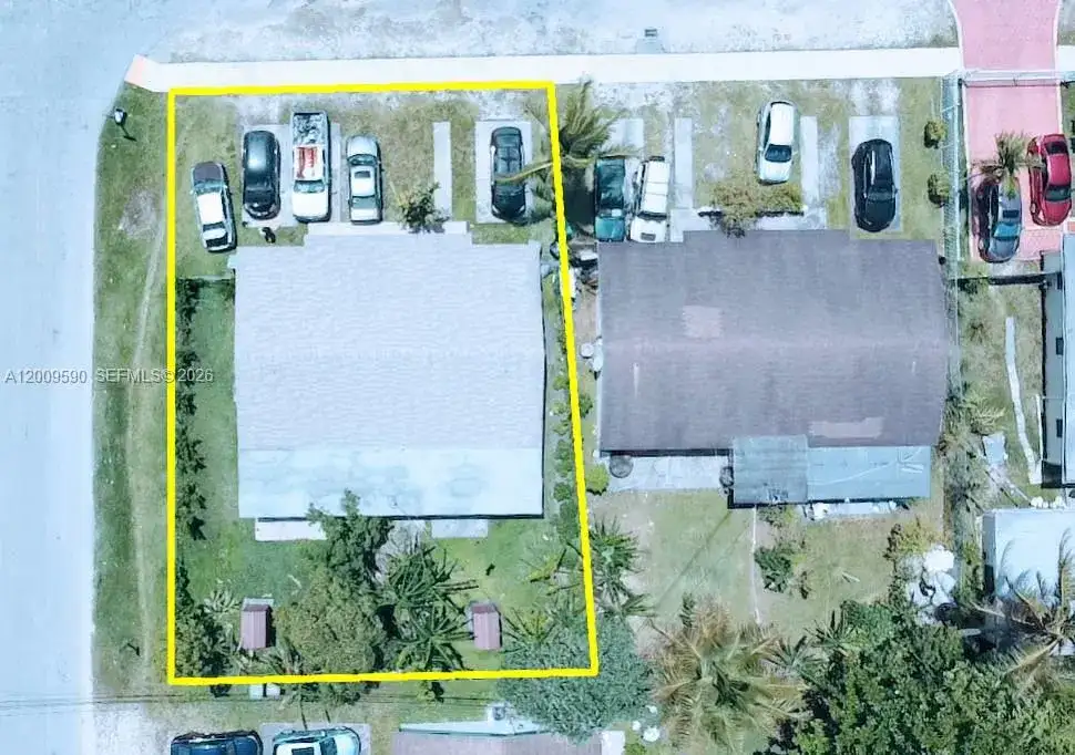 14615 NE 14th Ave, Miami FL 33161 photo 2