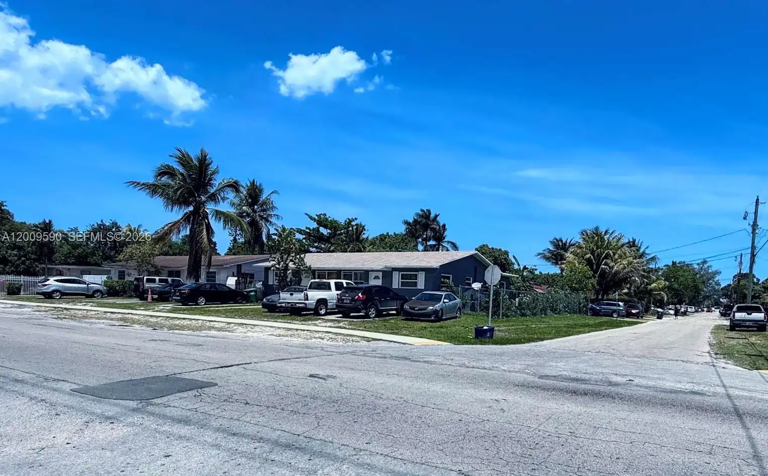 14615 NE 14th Ave, Miami FL 33161 photo 3