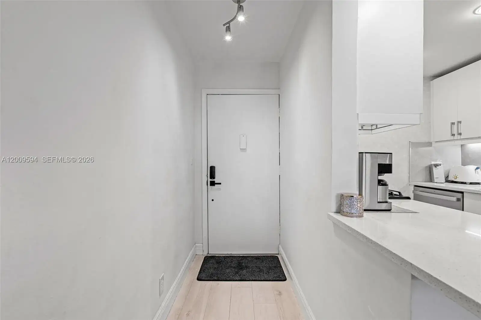 915 Jefferson Ave # 2E, Miami Beach FL 33139 photo 2