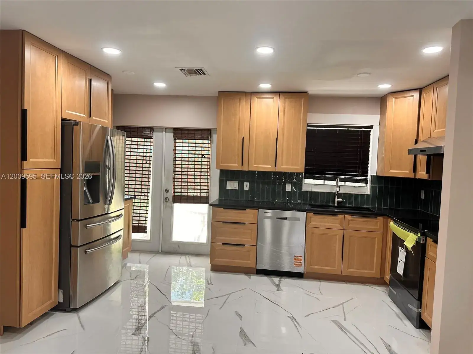 3614 Everglades Rd, Palm Beach Gardens FL 33410