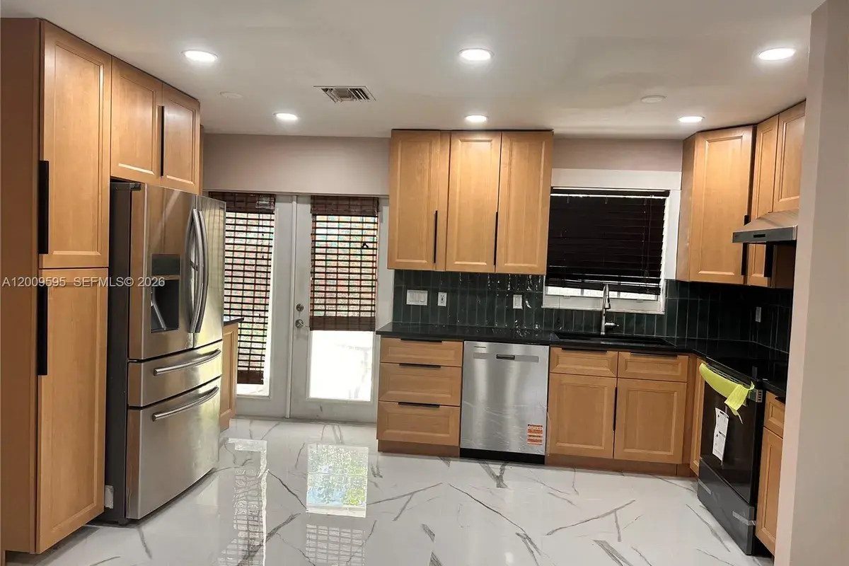 3614 Everglades Rd, Palm Beach Gardens FL 33410