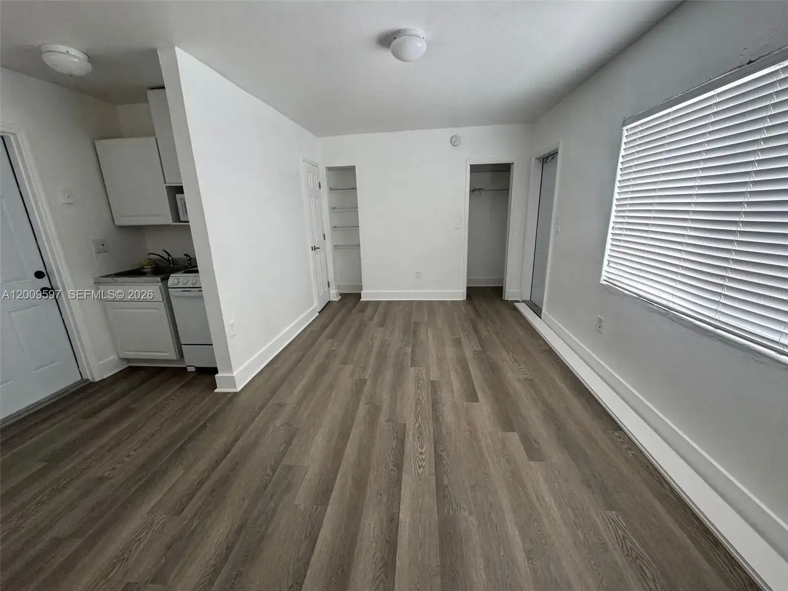 240 NW 64 str # 4, Miami FL 33150 photo 3