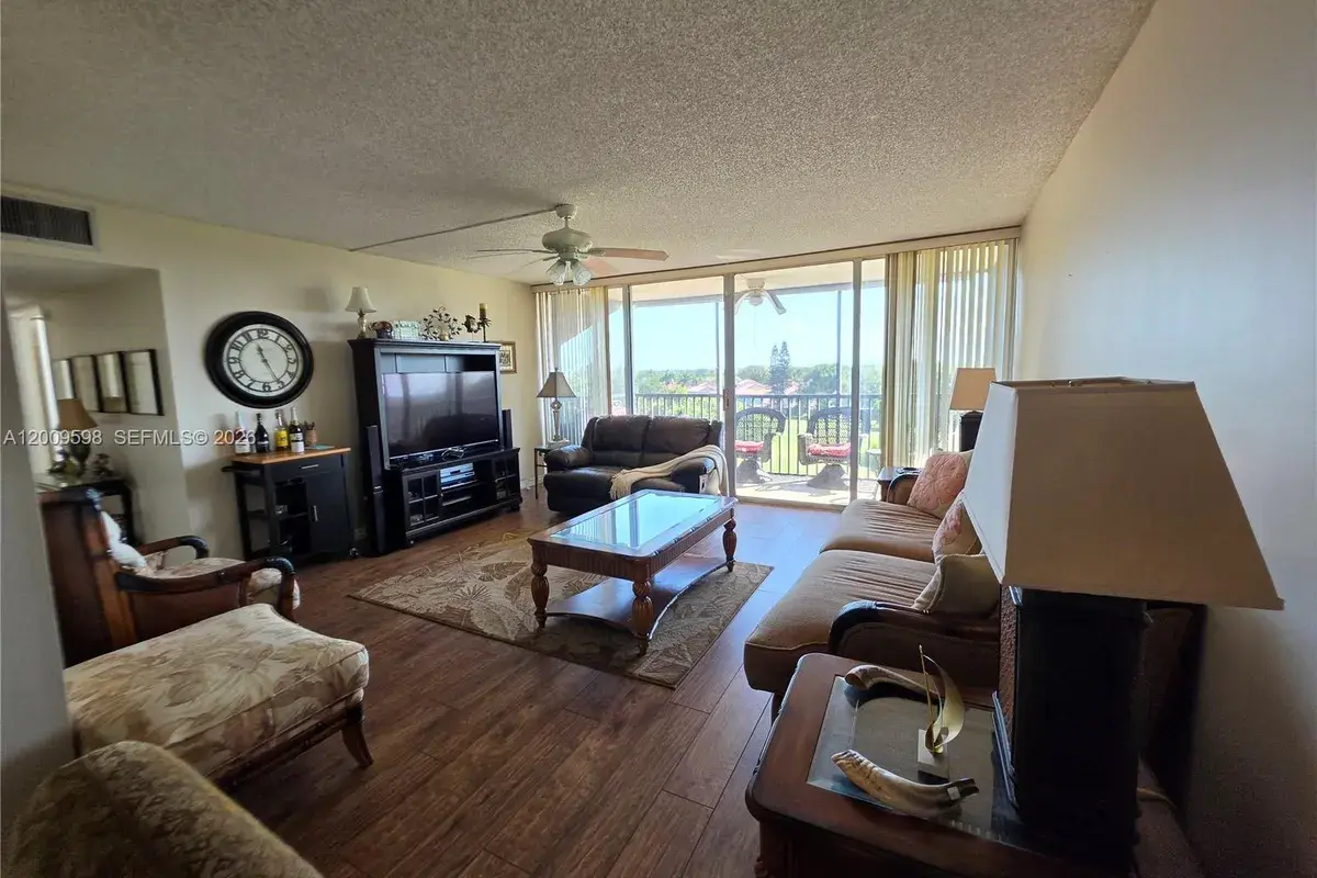 3771 Environ Blvd # 649, Lauderhill FL 33319
