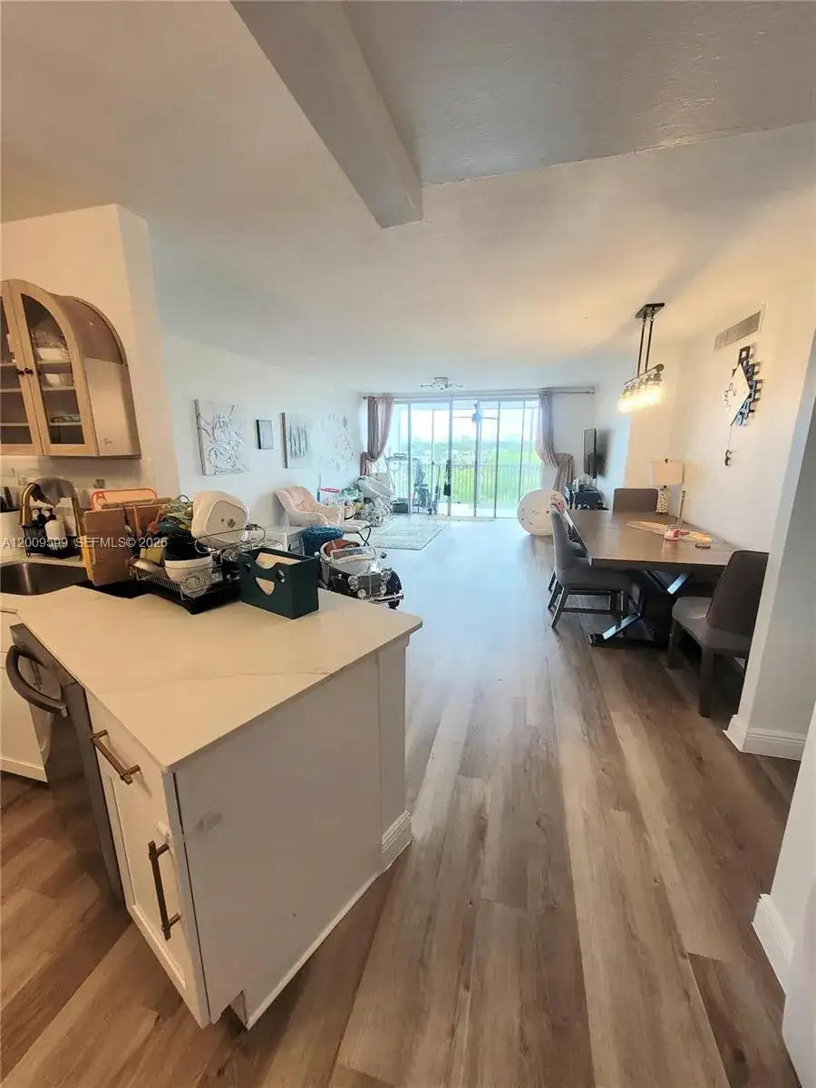 1780 NE 191st St # 2, Miami FL 33179 photo 4