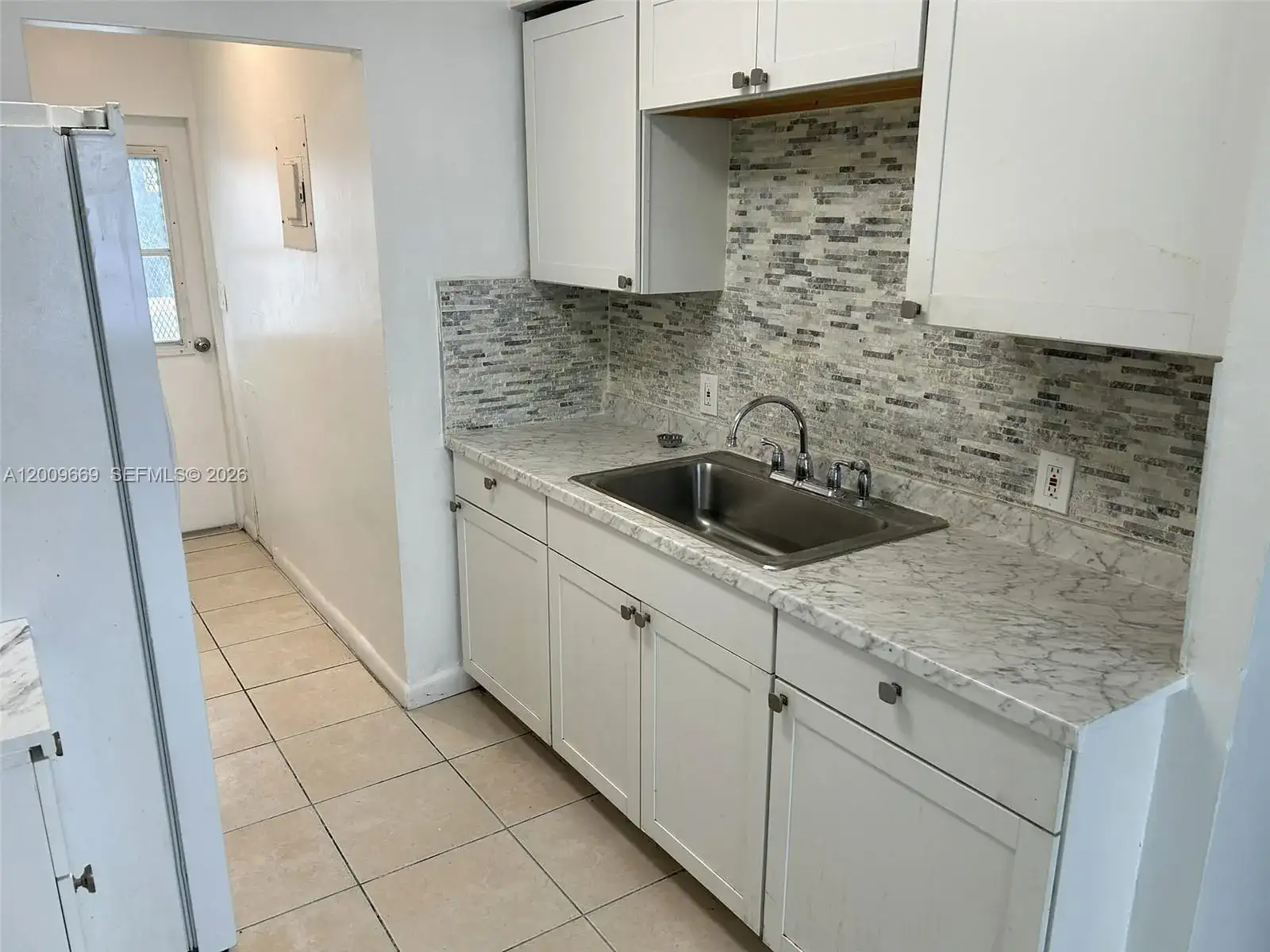 9808 NW 2nd Ave, Miami FL 33150 photo 5