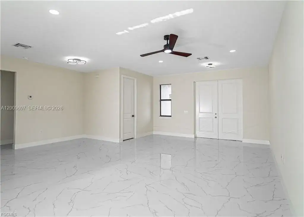 3701 28th ST SW, Lehigh Acres FL 33976 photo 5