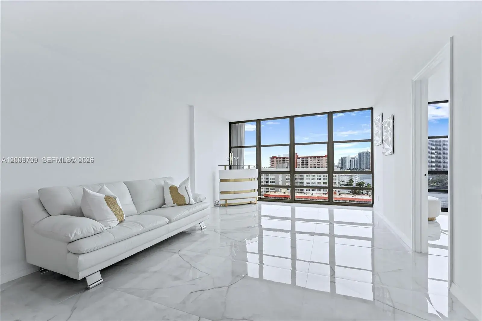 2017 S Ocean Dr # 1206, Hallandale Beach FL 33009