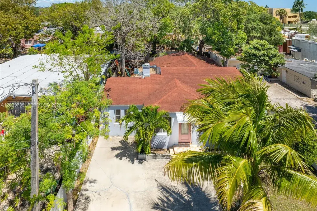 235 NW 59th St, Miami FL 33127