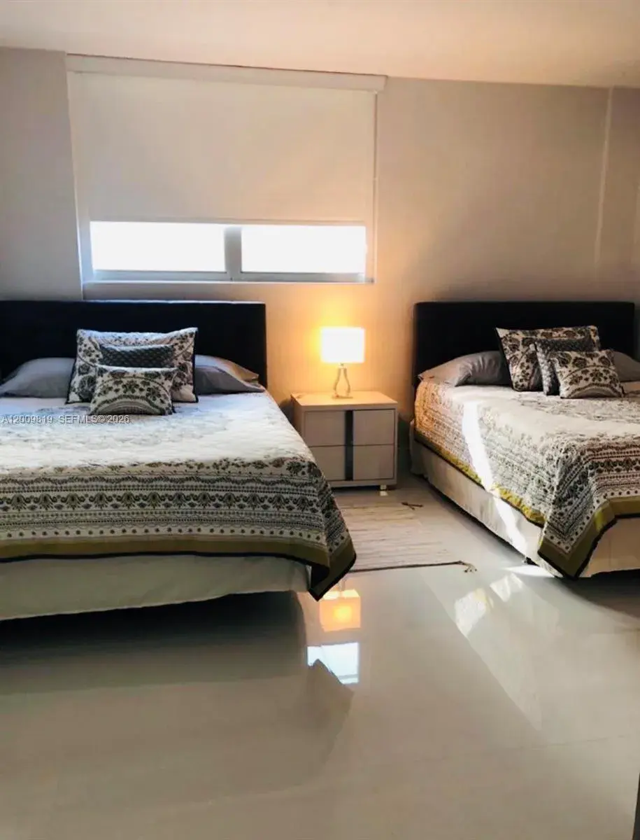 3801 S Ocean Dr # 2B, Hollywood FL 33019