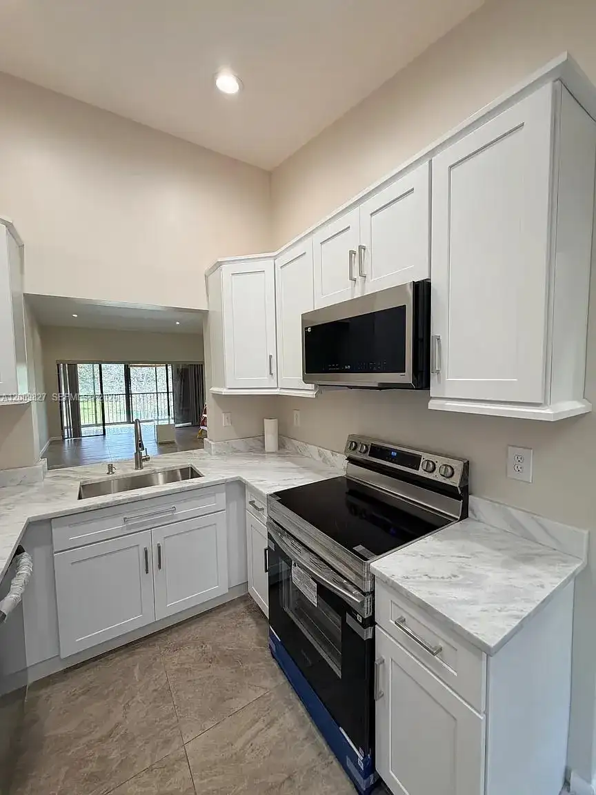 2067 SW 15th St # 230, Deerfield Beach FL 33442 photo 5