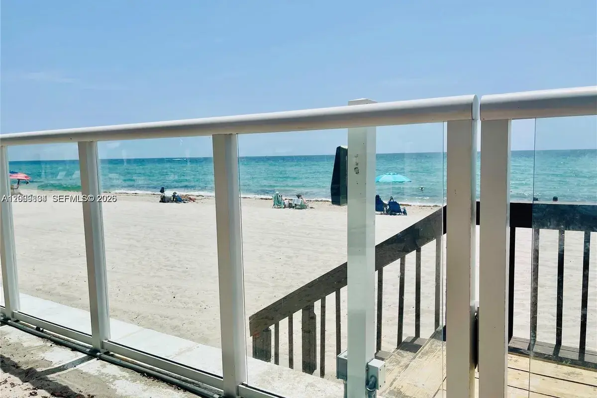 3001 S Ocean Dr # 101, Hollywood FL 33019