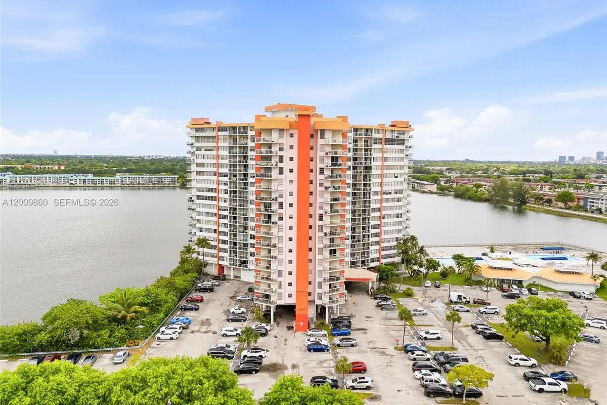 1301 NE Miami Gardens Dr # 315W, Miami FL 33179