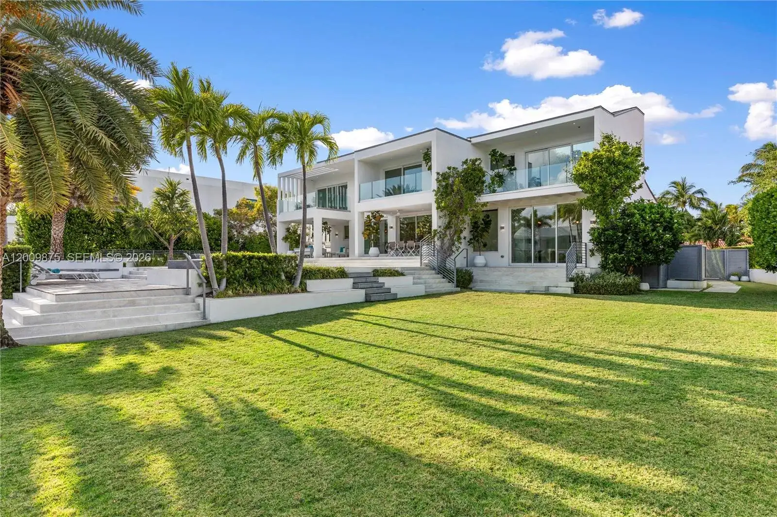 120 Knollwood Dr, Key Biscayne FL 33149 photo 3