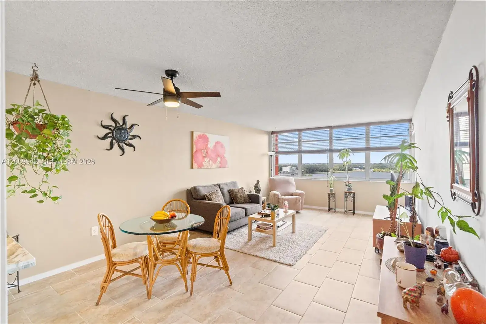 1301 NE Miami Gardens Dr # 1124W, Miami FL 33179 photo 2