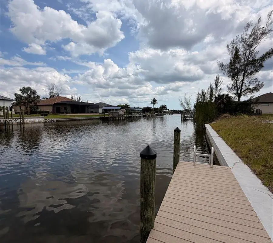 2329 NW 36TH PL, Cape Coral FL 33993