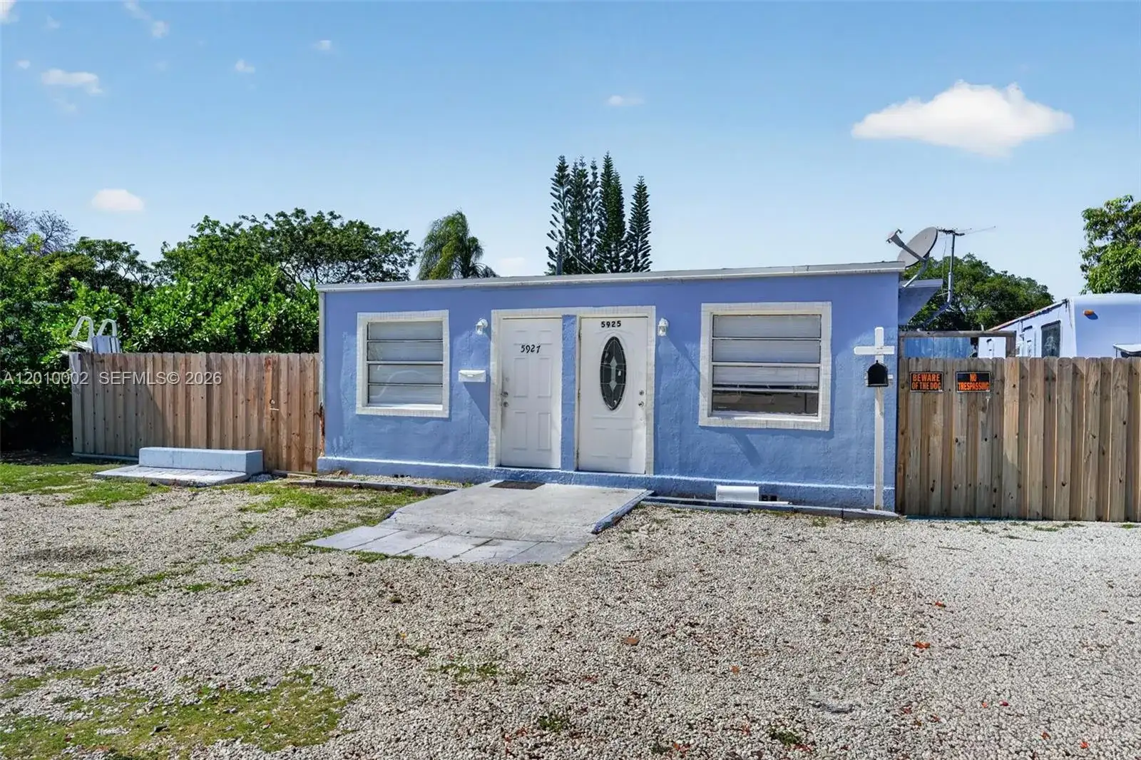 5925 SW 64th St, South Miami FL 33143 photo 3
