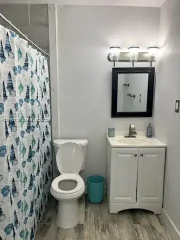 265 NW 80th St, Miami FL 33150 photo 4