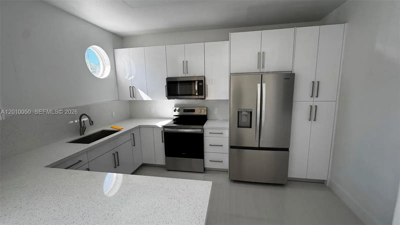 10012 NW 7th St # 112, Miami FL 33172 photo 5
