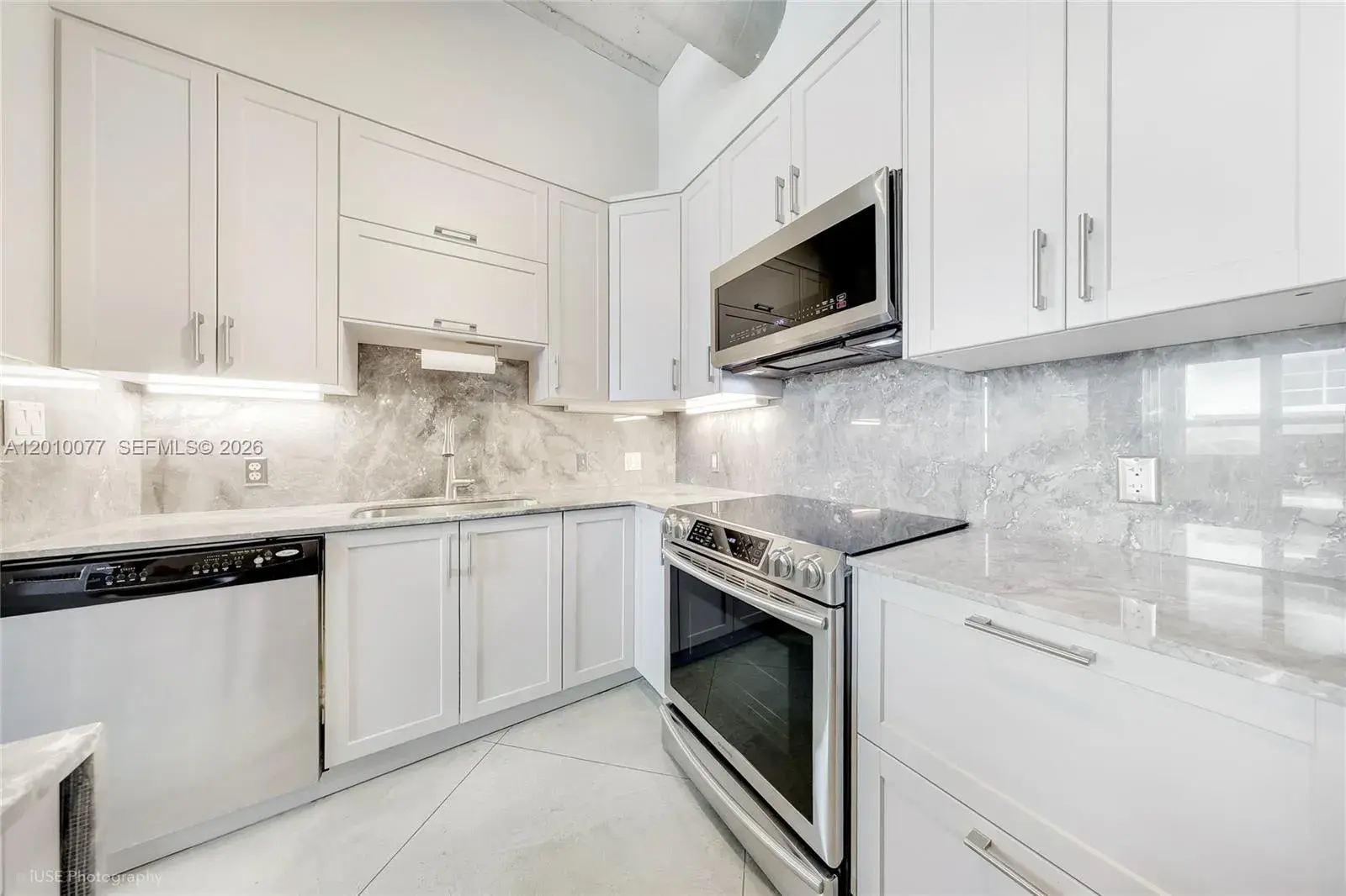 2001 Biscayne Blvd # 2311, Miami FL 33137