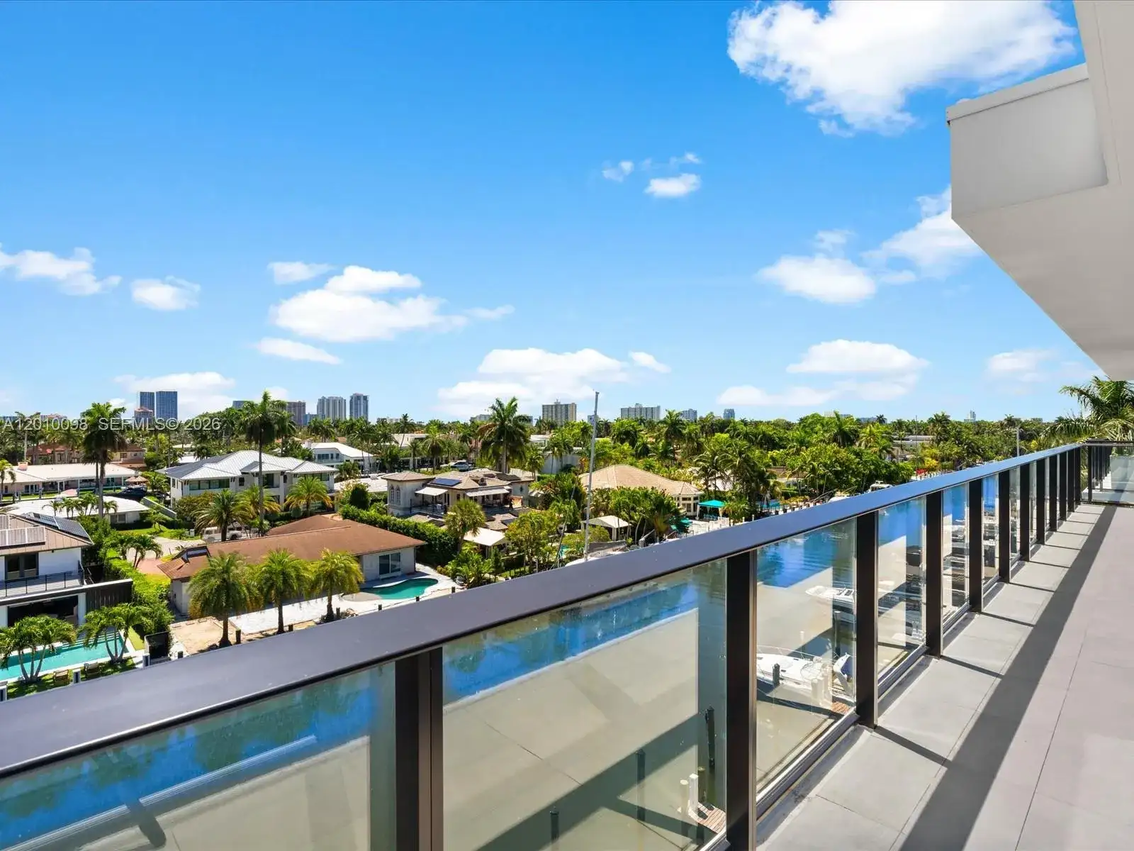 160 Isle Of Venice Dr, Fort Lauderdale FL 33301 photo 5