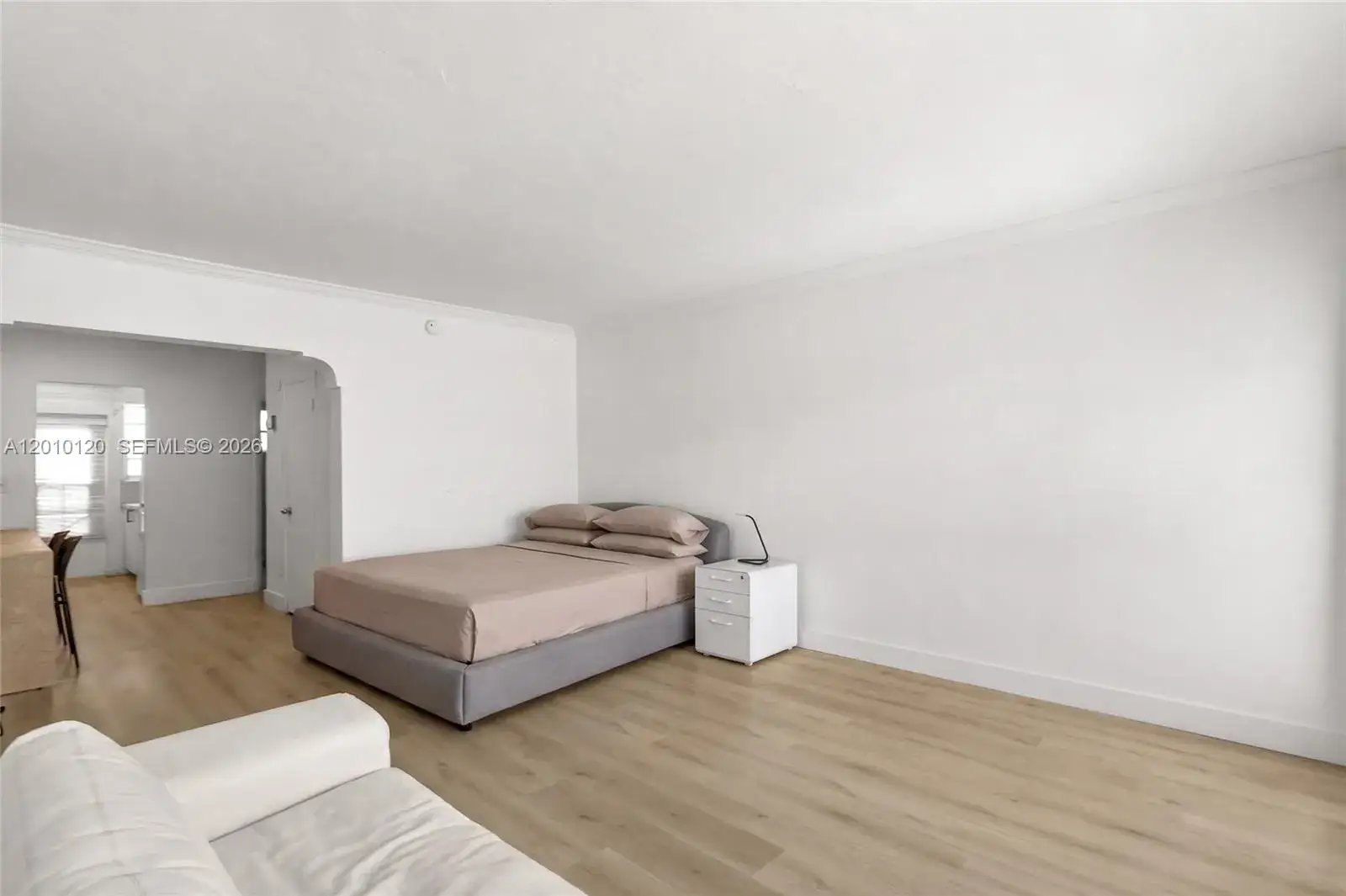 1 bath Residential for sale at 717 Espanola Way # 111, Miami Beach FL 33139