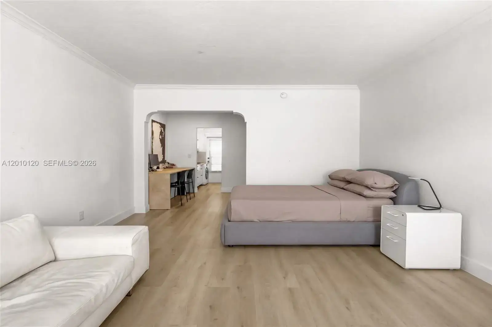717 Espanola Way # 111, Miami Beach FL 33139 photo 4