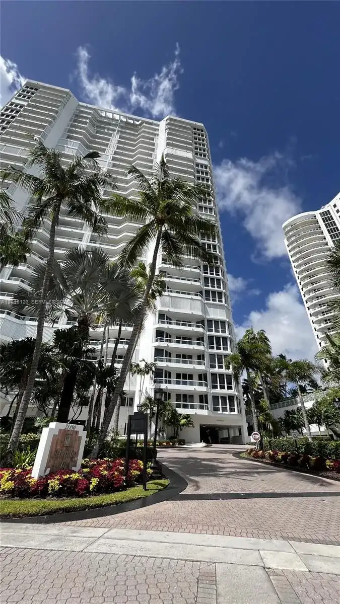 21150 Point Pl # 1202, Aventura FL 33180 photo 2