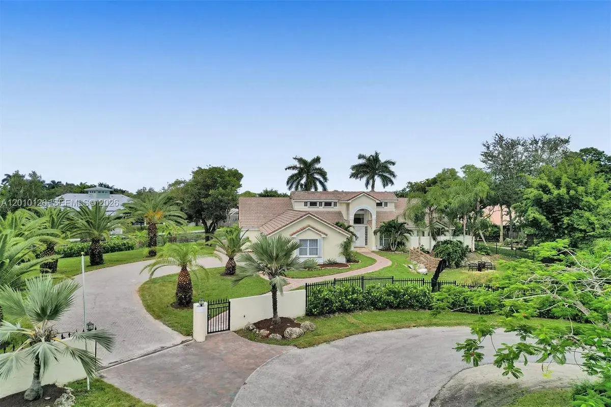 16301 SW 62nd St, Southwest Ranches FL 33331