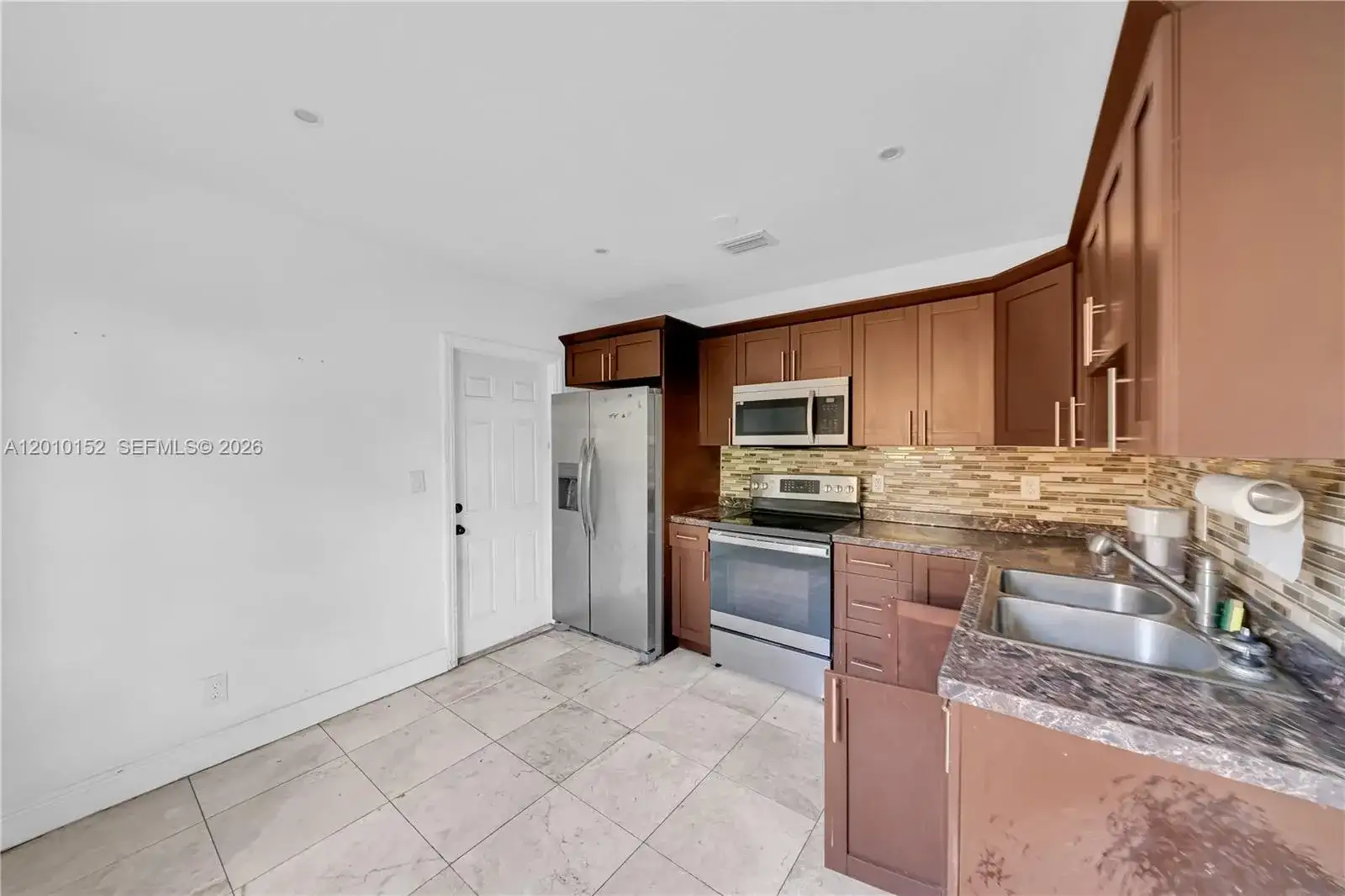 3033 Hibiscus Street, Miami FL 33133 photo 5