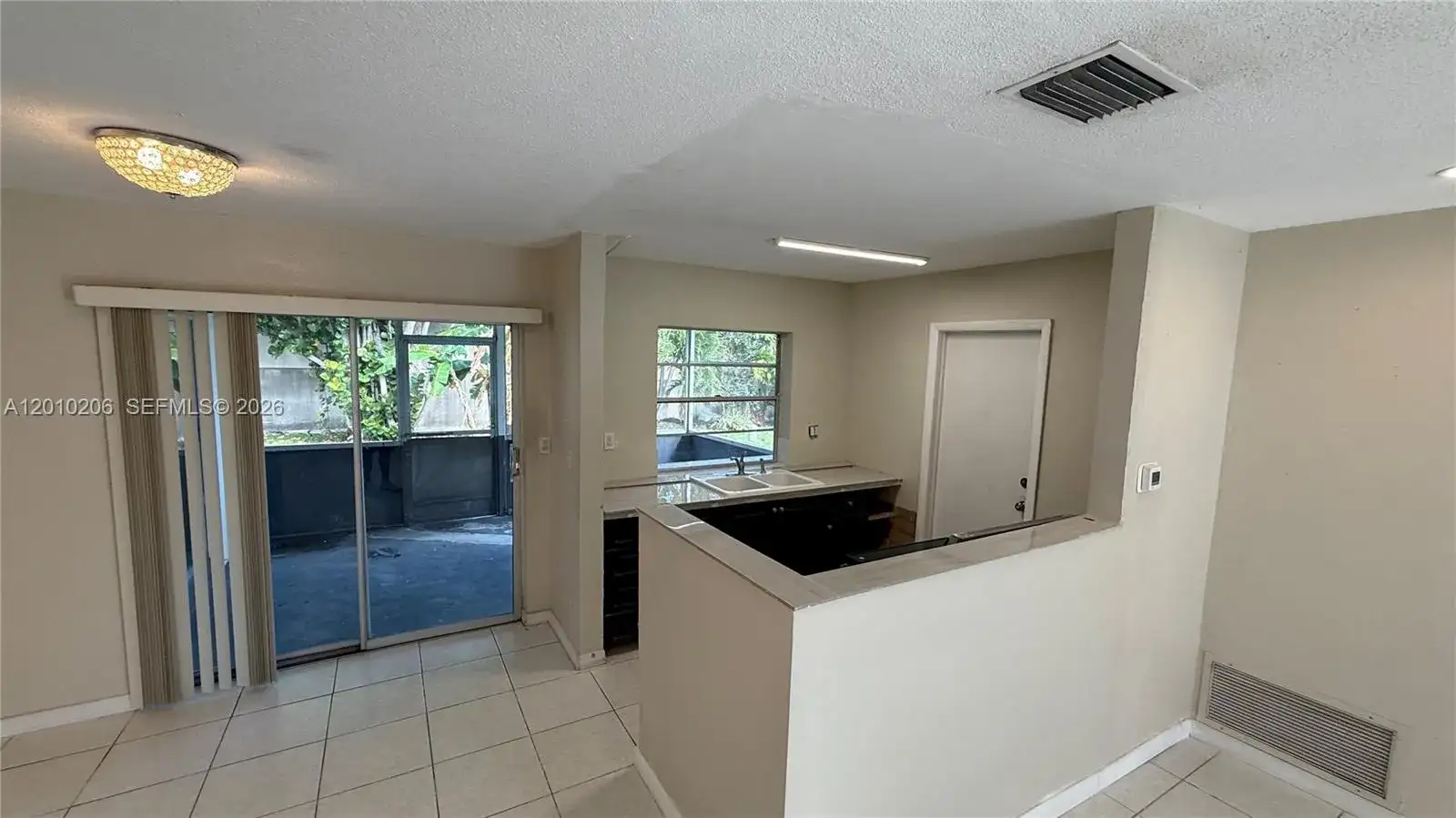 3021 NW 2nd Ave, Pompano Beach FL 33064 photo 5
