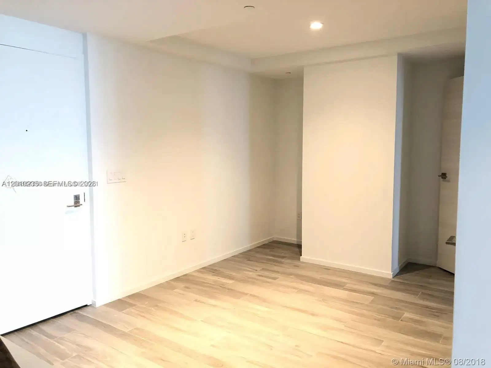 801 S Miami Ave # 2510, Miami FL 33130 photo 5