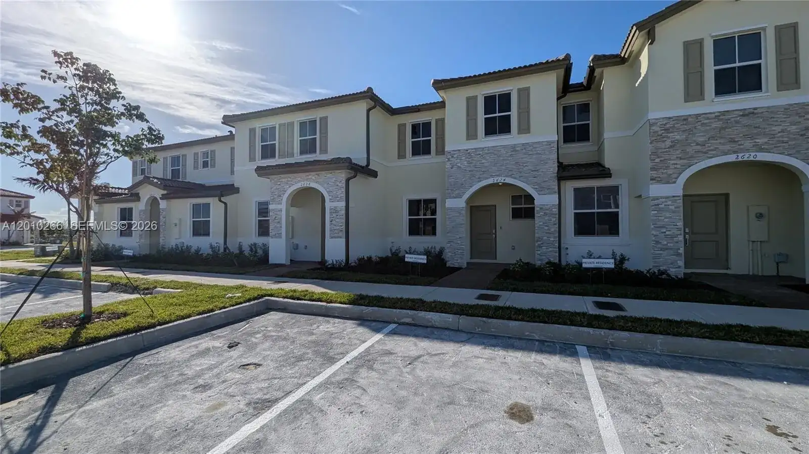 2628 SE 28 DR, Homestead FL 33035 photo 2