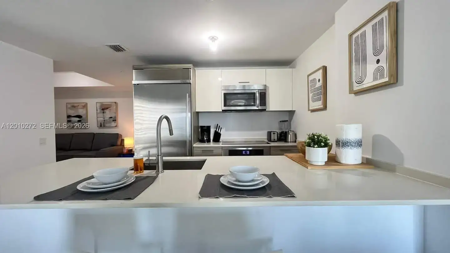1300 Brickell Bay Dr # 3400, Miami FL 33131 photo 5