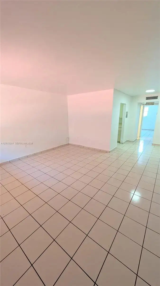 4655 Palm Ave # 124, Hialeah FL 33012 photo 3