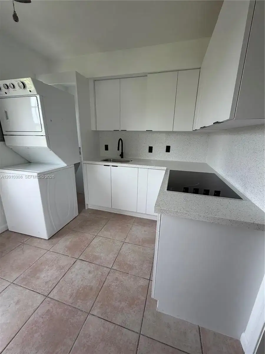 6201 SW 21st St # 6203, Miami FL 33155 photo 4