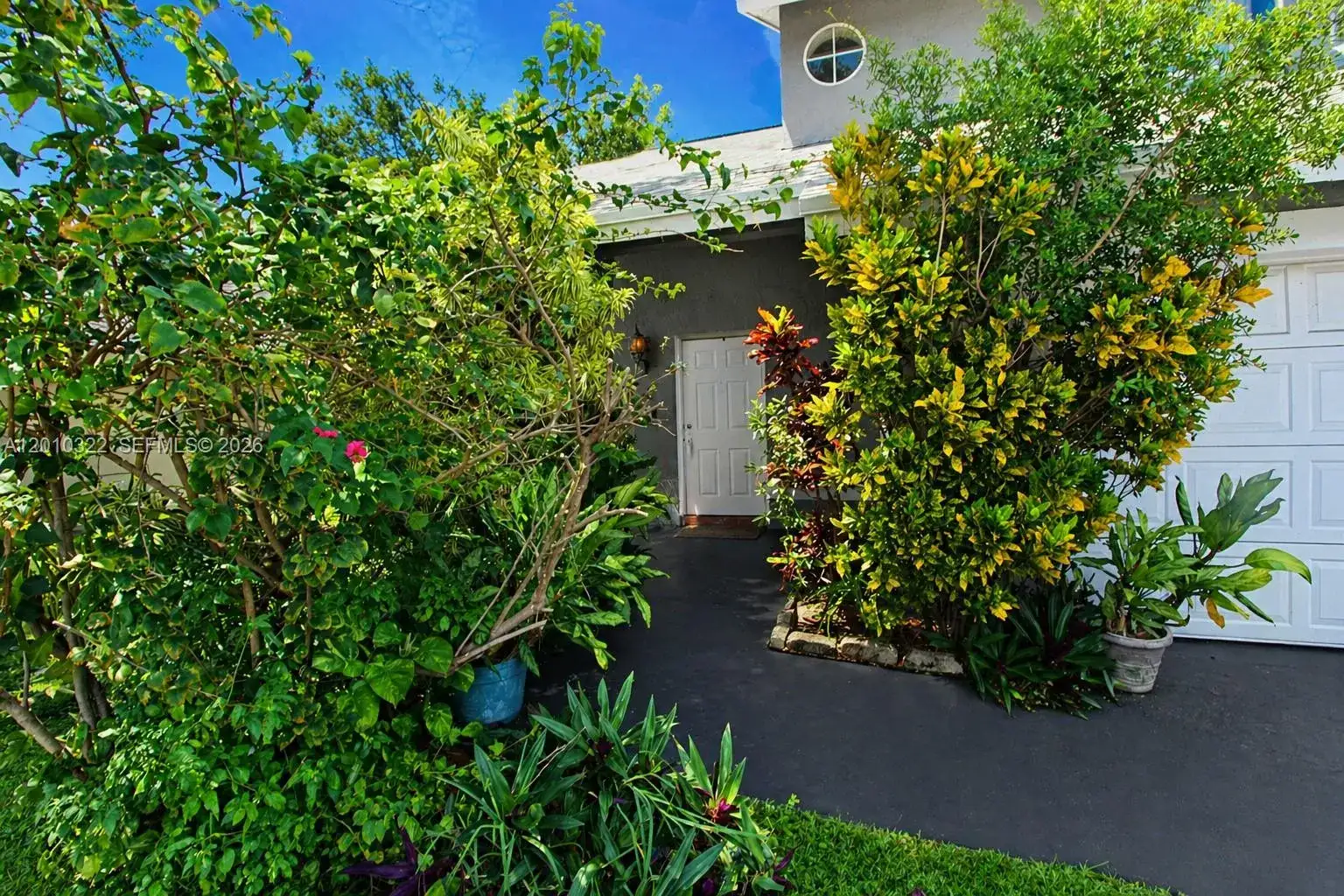 12113 NW 33rd St, Sunrise FL 33323 photo 3