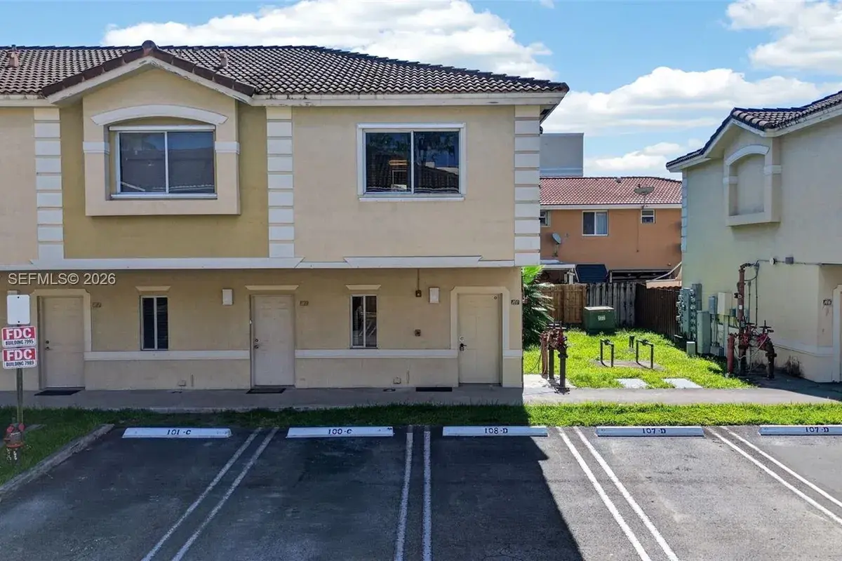 7995 NW 8th St # 100C, Miami FL 33126