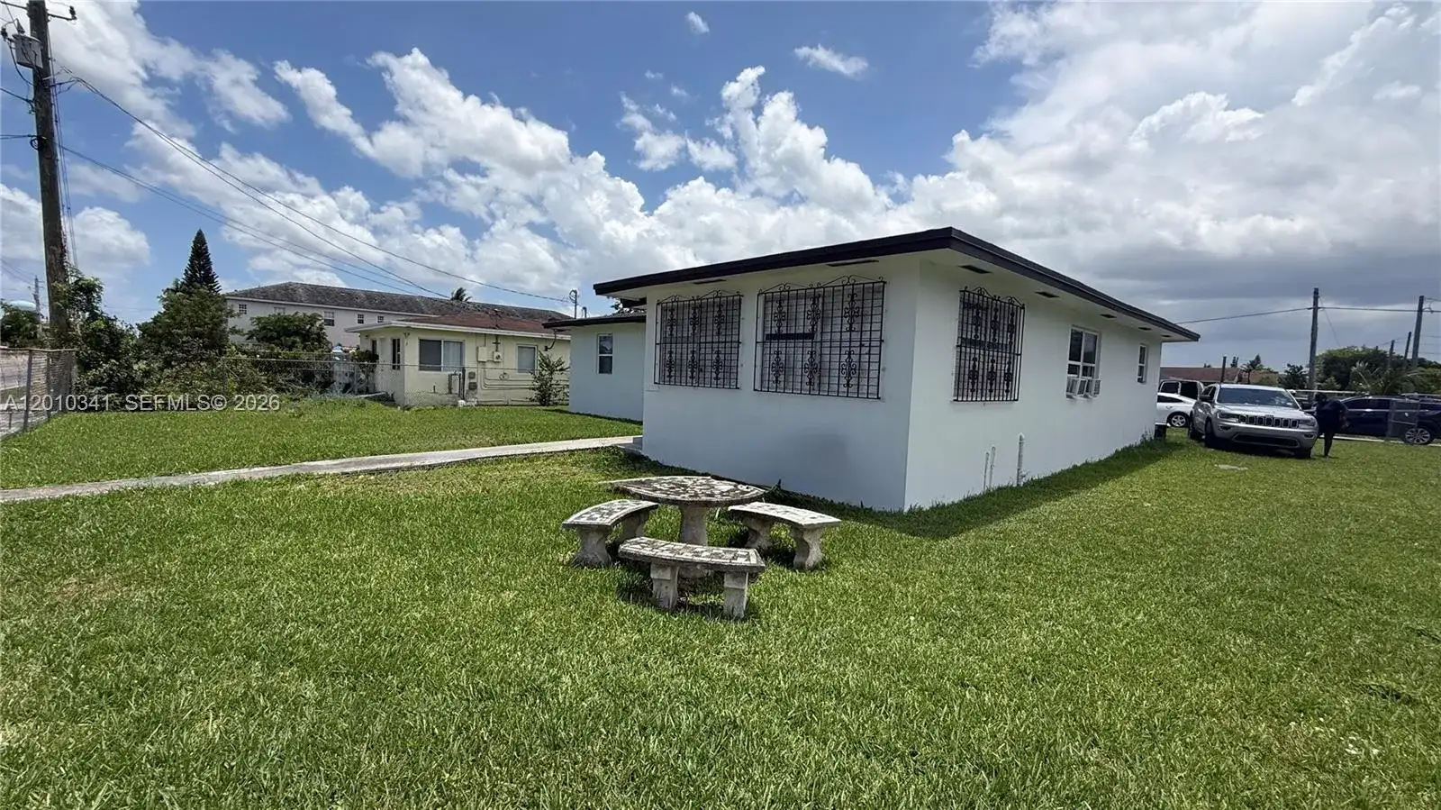 1334 NW 6th Ave, Florida City FL 33034 photo 3