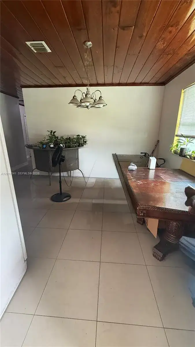 1334 NW 6th Ave, Florida City FL 33034 photo 5