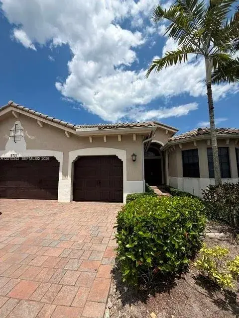9751 Lakeview Ln, Parkland FL 33076
