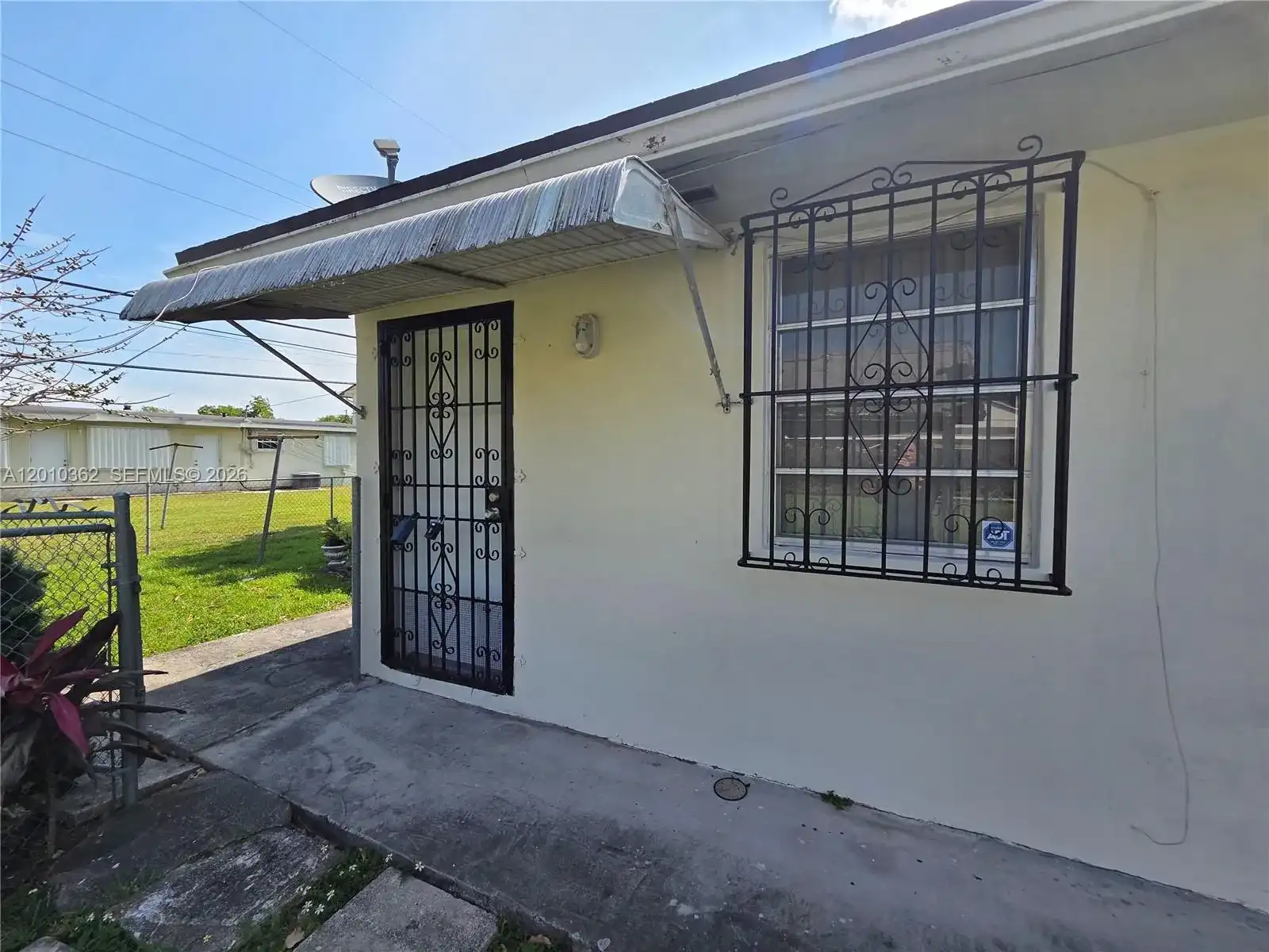 11035 SW 56th St # B, Miami FL 33165