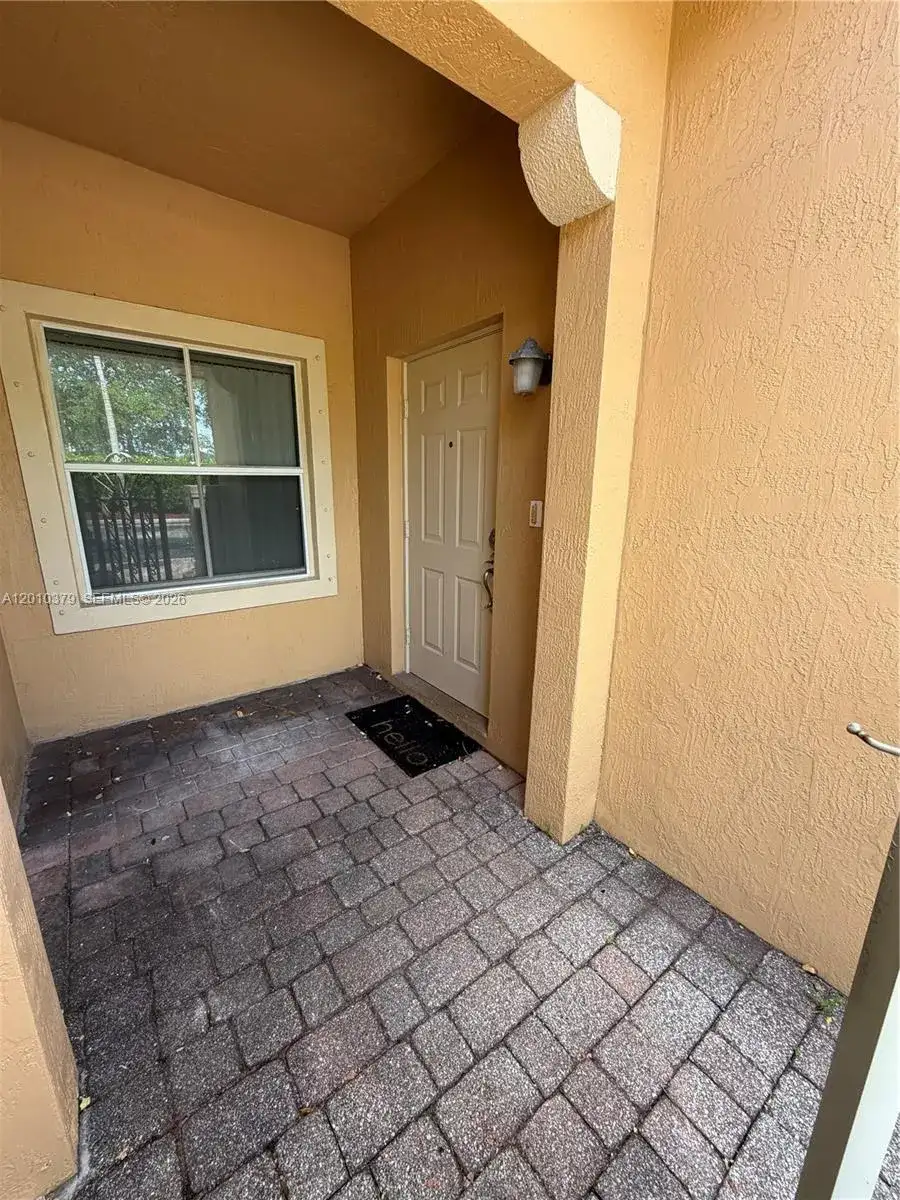 4939 N Harbor Isles Dr # 106, Dania Beach FL 33312 photo 5