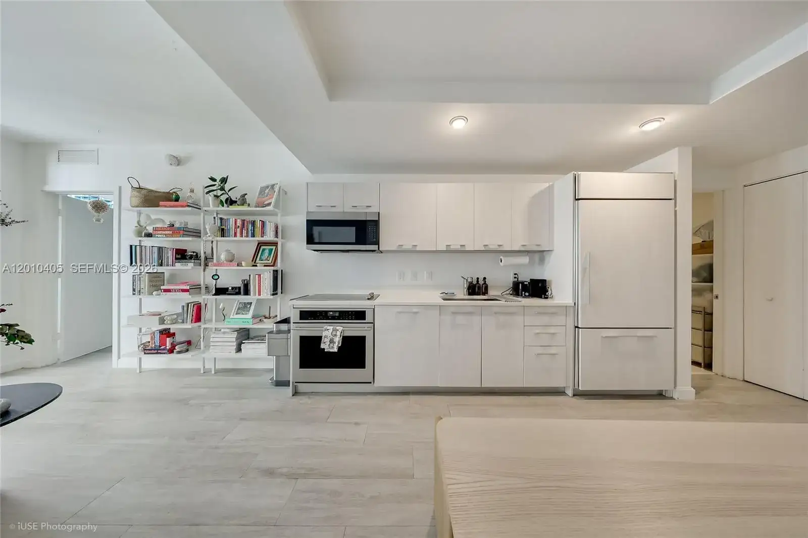 55 SW 9th St # 2109, Miami FL 33130 photo 2