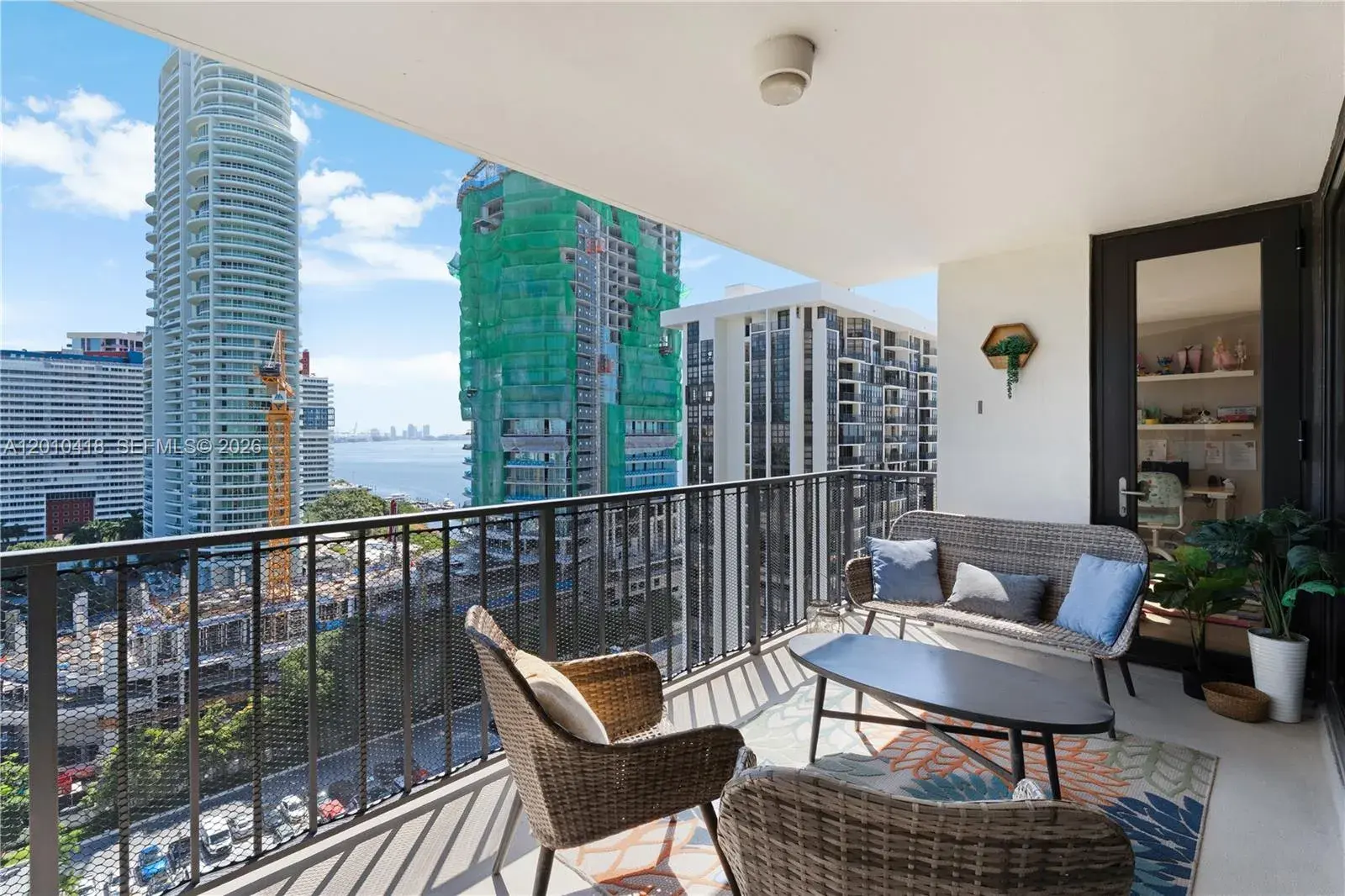 1901 Brickell Ave # B1809, Miami FL 33129