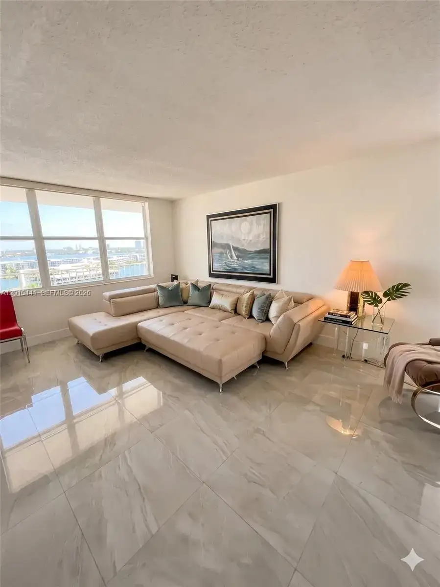 18151 NE 31st Ct # 1417, Aventura FL 33160 photo 2