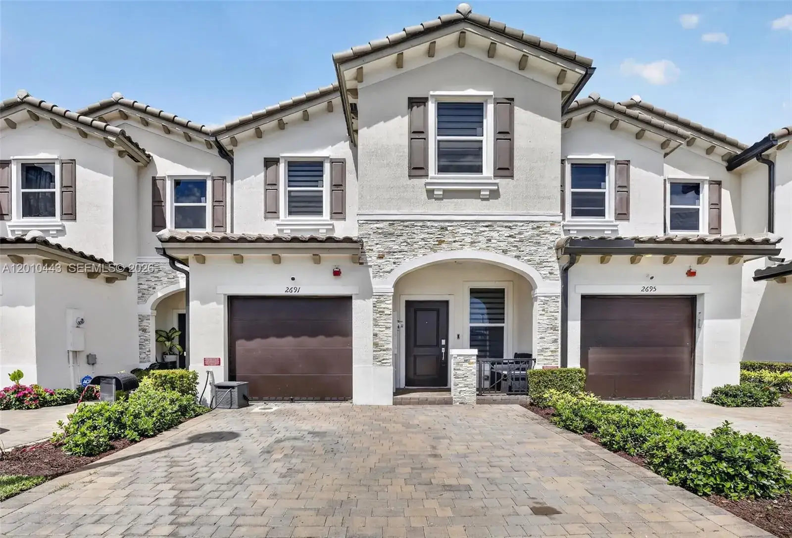 2691 NW 55th Way, Lauderhill FL 33313
