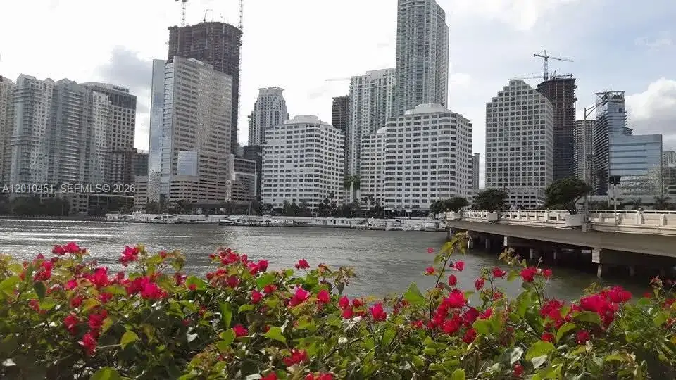 999 Brickell Bay Dr # 805, Miami FL 33131 photo 2
