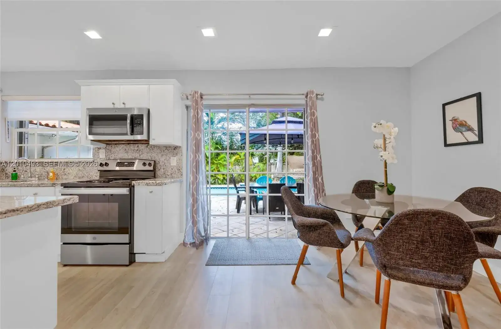 7711 Coquina Dr, North Bay Village FL 33141 photo 4