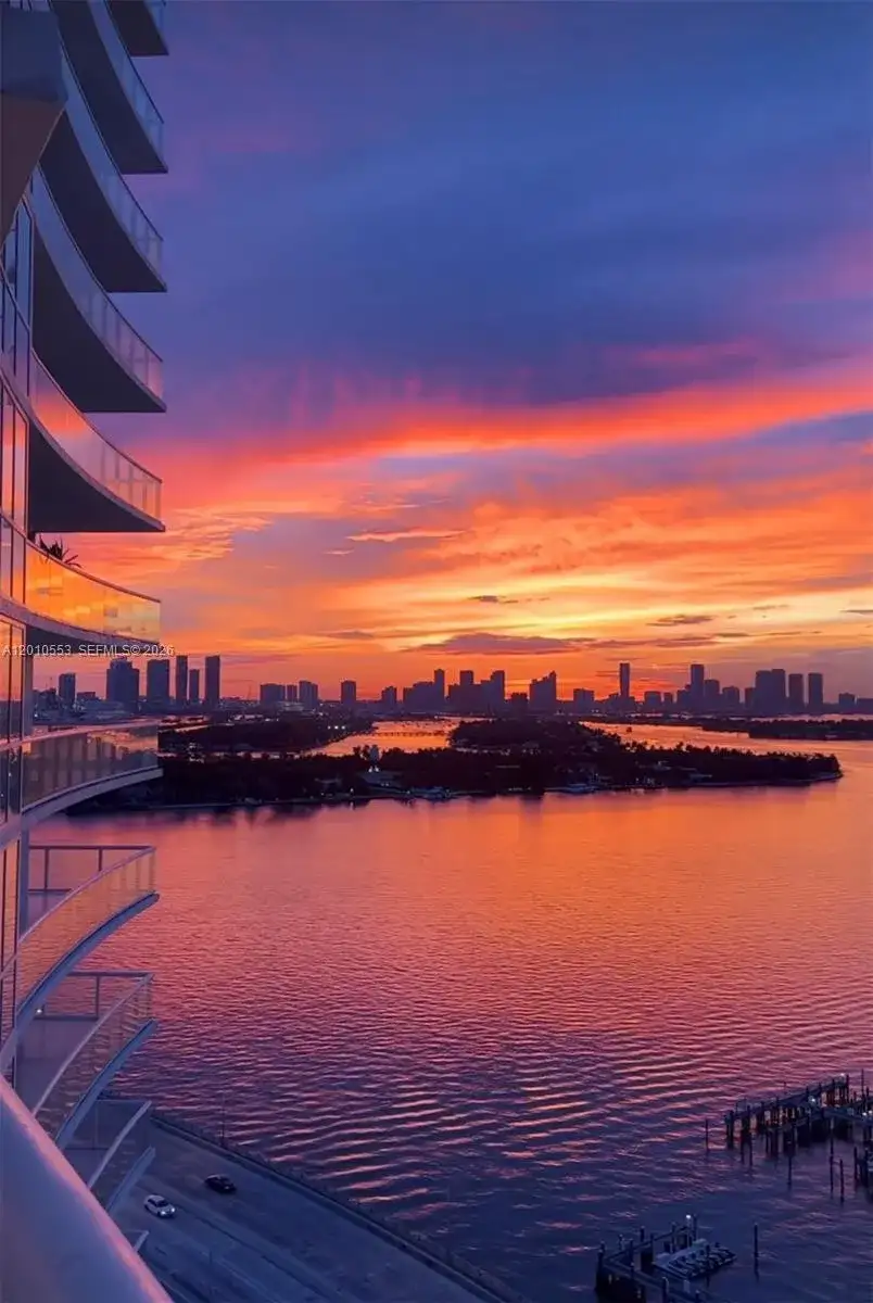 450 Alton Rd # 2810, Miami Beach FL 33139 photo 2